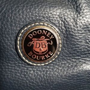 Dooney & Bourke purse